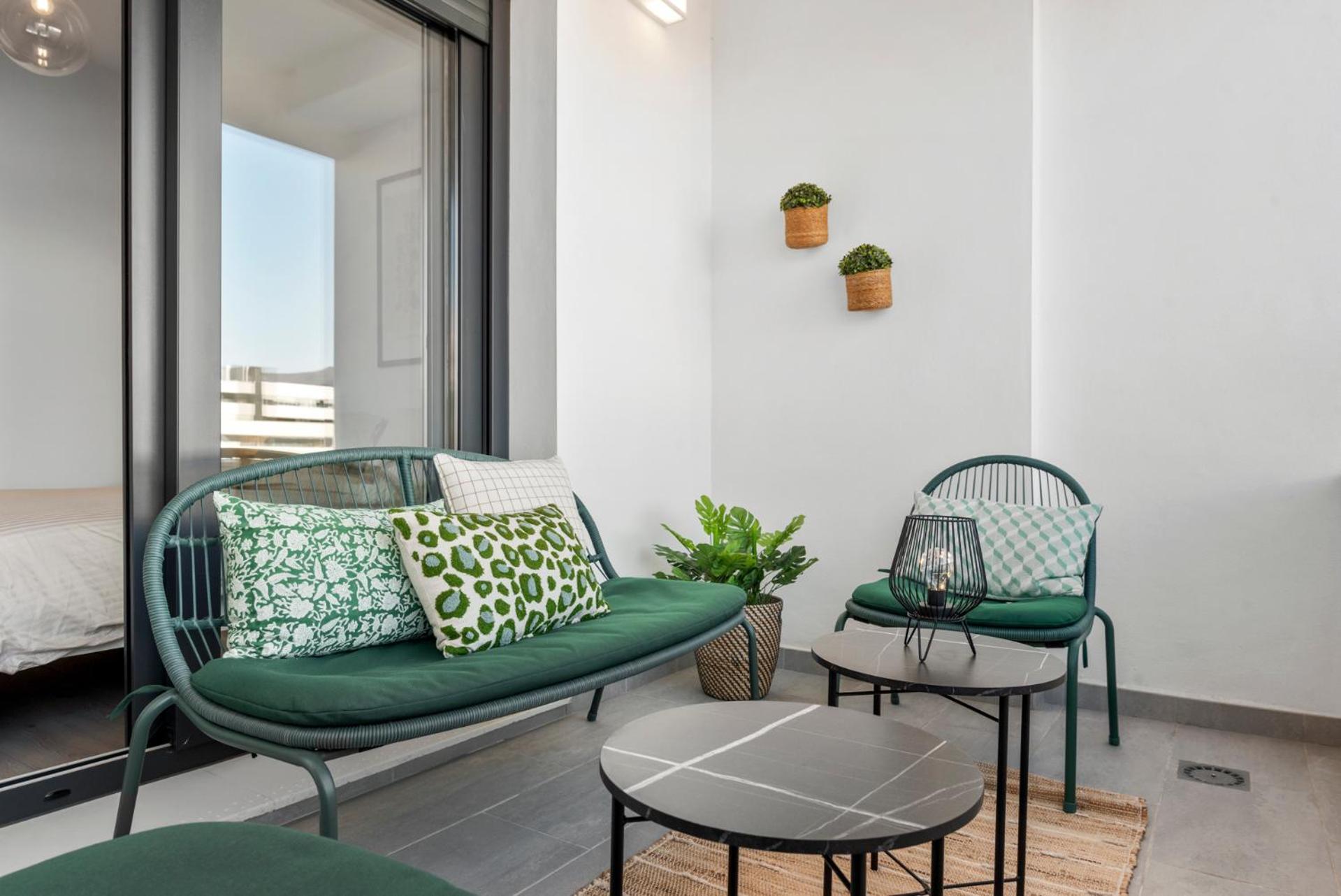 אסטפונה Beautiful 2-Bedroom Apartment Near Center And Beach מראה חיצוני תמונה